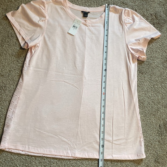NWT Ann Taylor Blouse in Light Pink - Medium - Picture 4 of 6